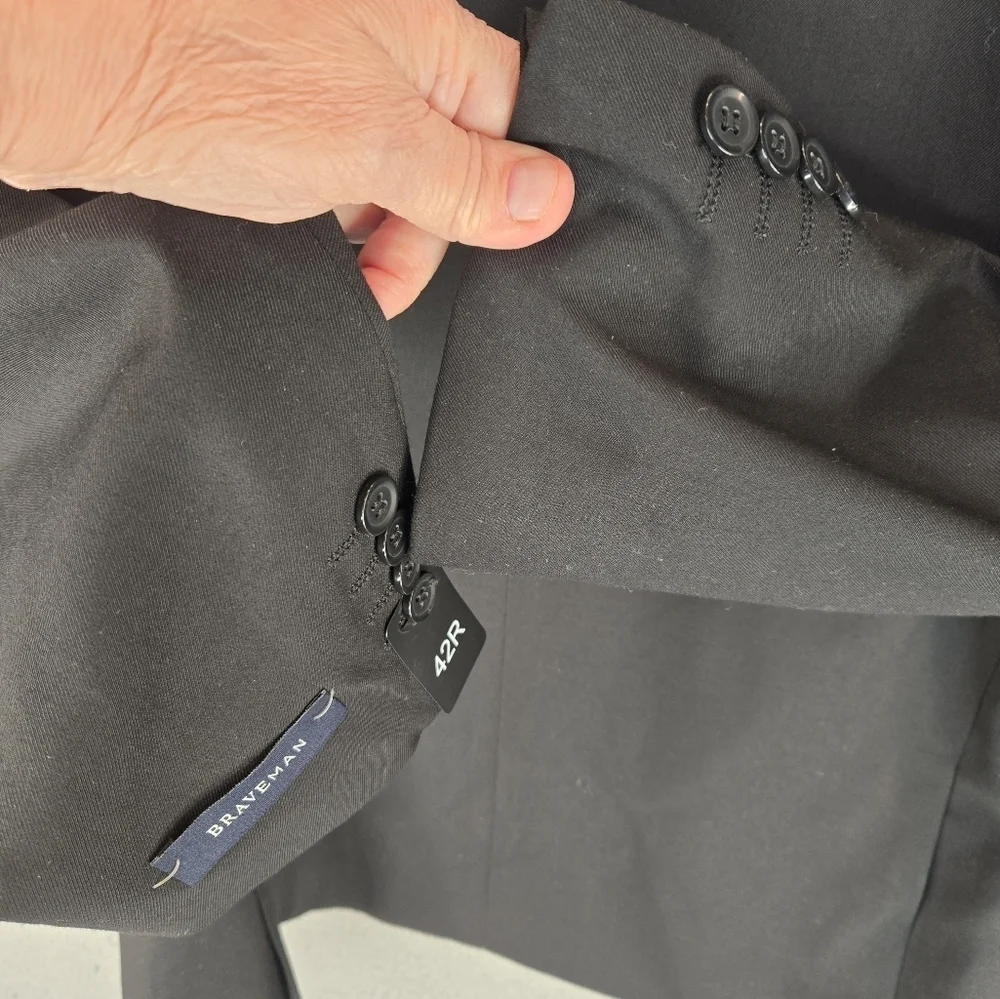 Braveman Mens Blazer Jacket Sz 42R Black 2 Button Front Out &  Inside Pockets
